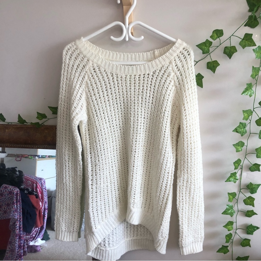 Crochet sweater white size M from bluenotes